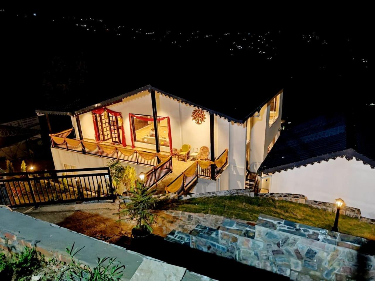 Rega Manivedya The Jungle Trail Resort Mukteshwar Esterno foto