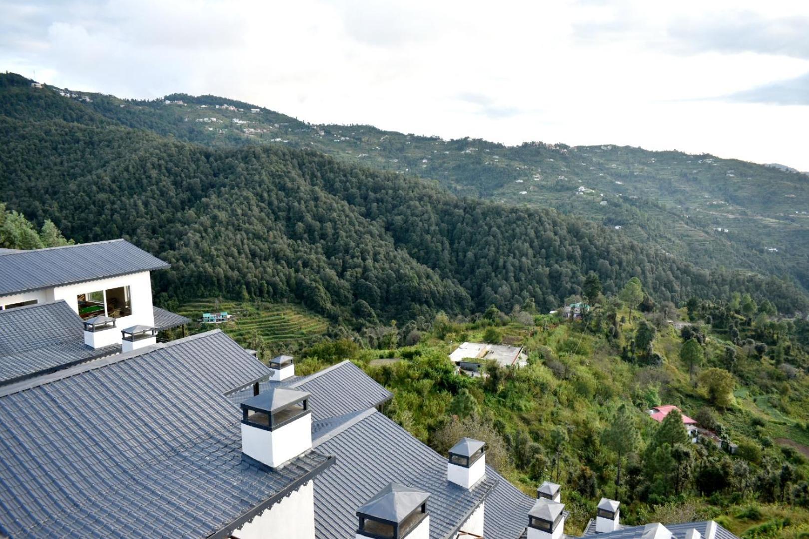Rega Manivedya The Jungle Trail Resort Mukteshwar Esterno foto
