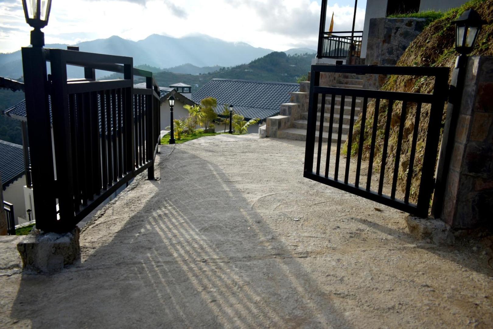 Rega Manivedya The Jungle Trail Resort Mukteshwar Esterno foto